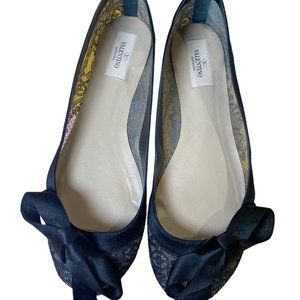 Valentino Lace Flats